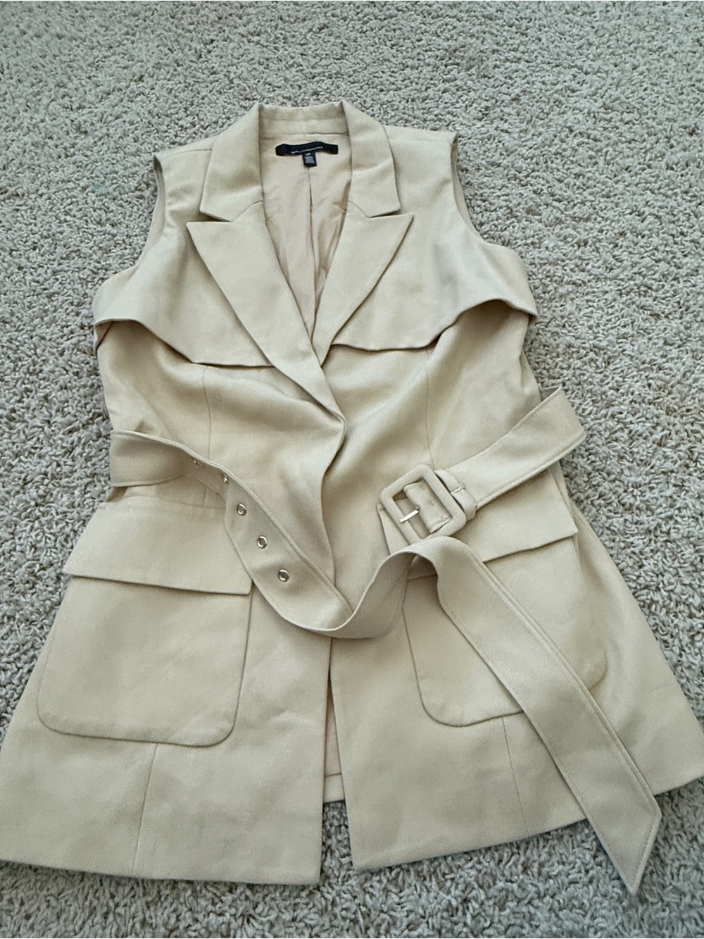 White House Black Market Cream/Tan Sleeveless Belted Trench Vest